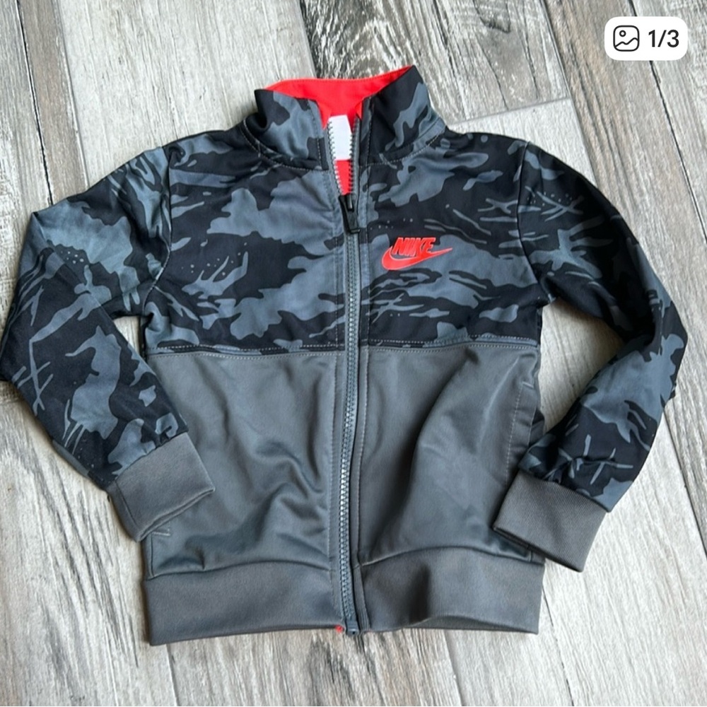 Nike Camo Jacket size 2T light weight